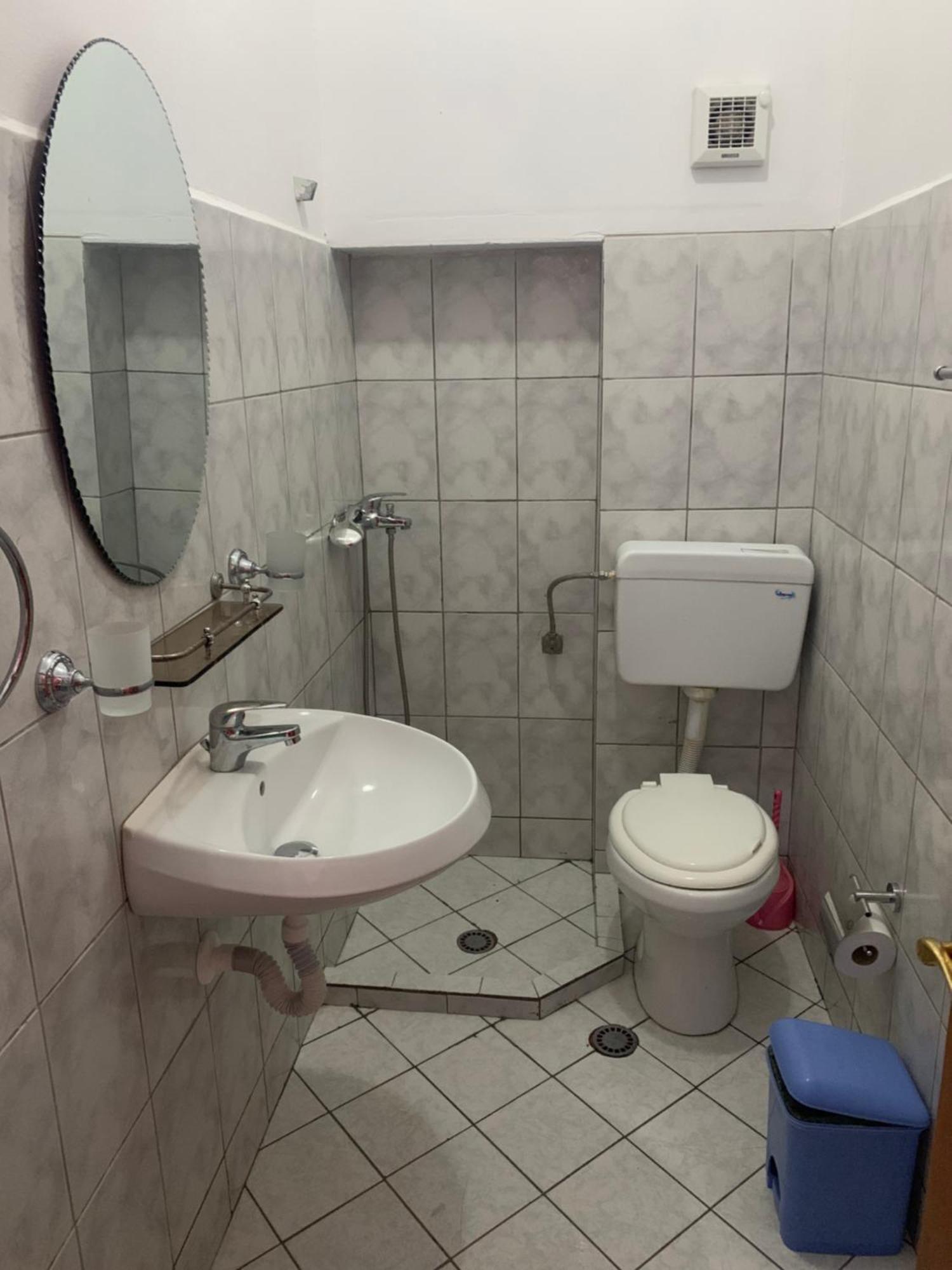 Guest - Sea Breeze Apartments ซารานเดอ ภายนอก รูปภาพ